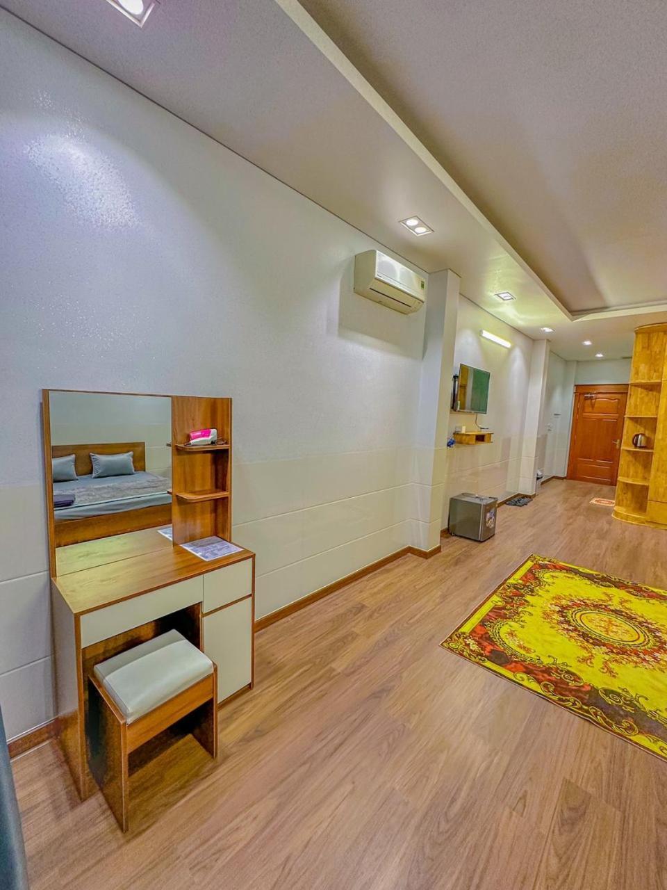 Nhan Tay 2 Hotel カントー エクステリア 写真